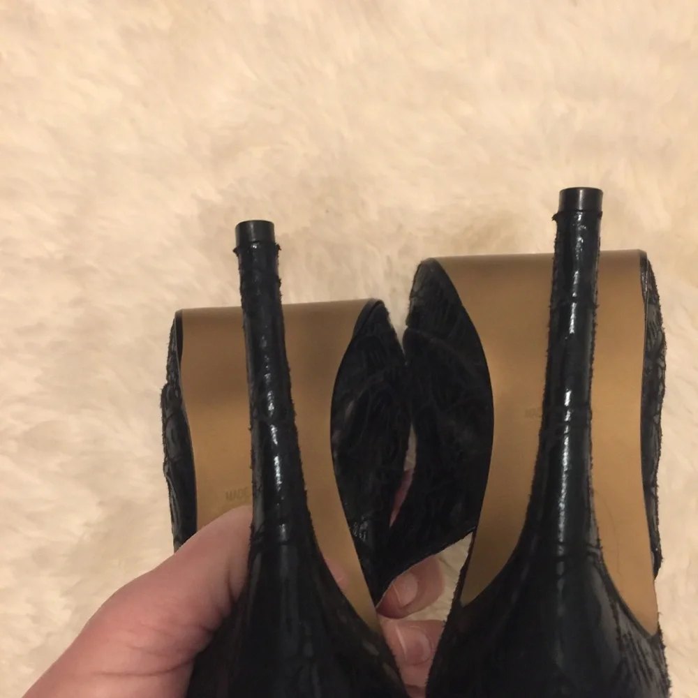 Anne Michelle Woman’s Black Peep Toe Sling Back Platform Stiletto Heels Sz 6